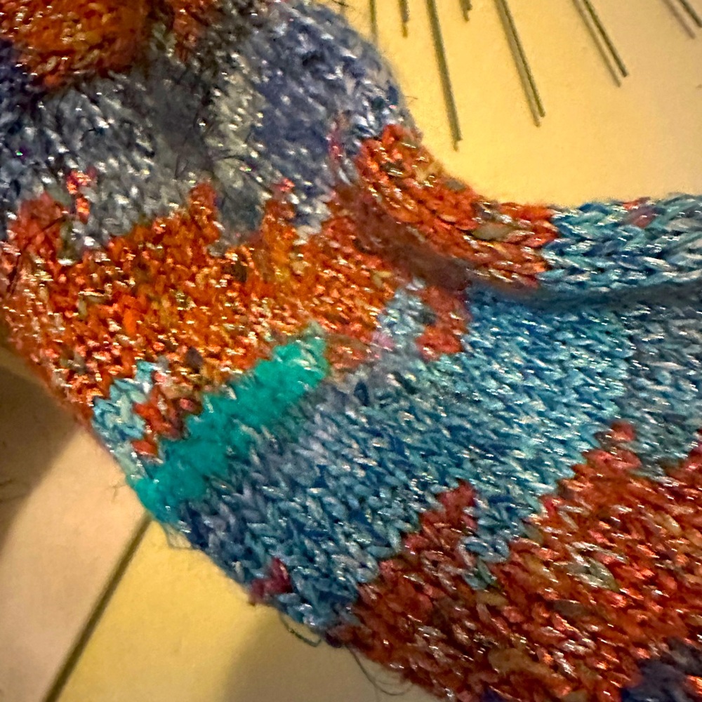 Hand made very heavy sweater with beautiful colors and artistic looking buttons. - Picture 3 of 8